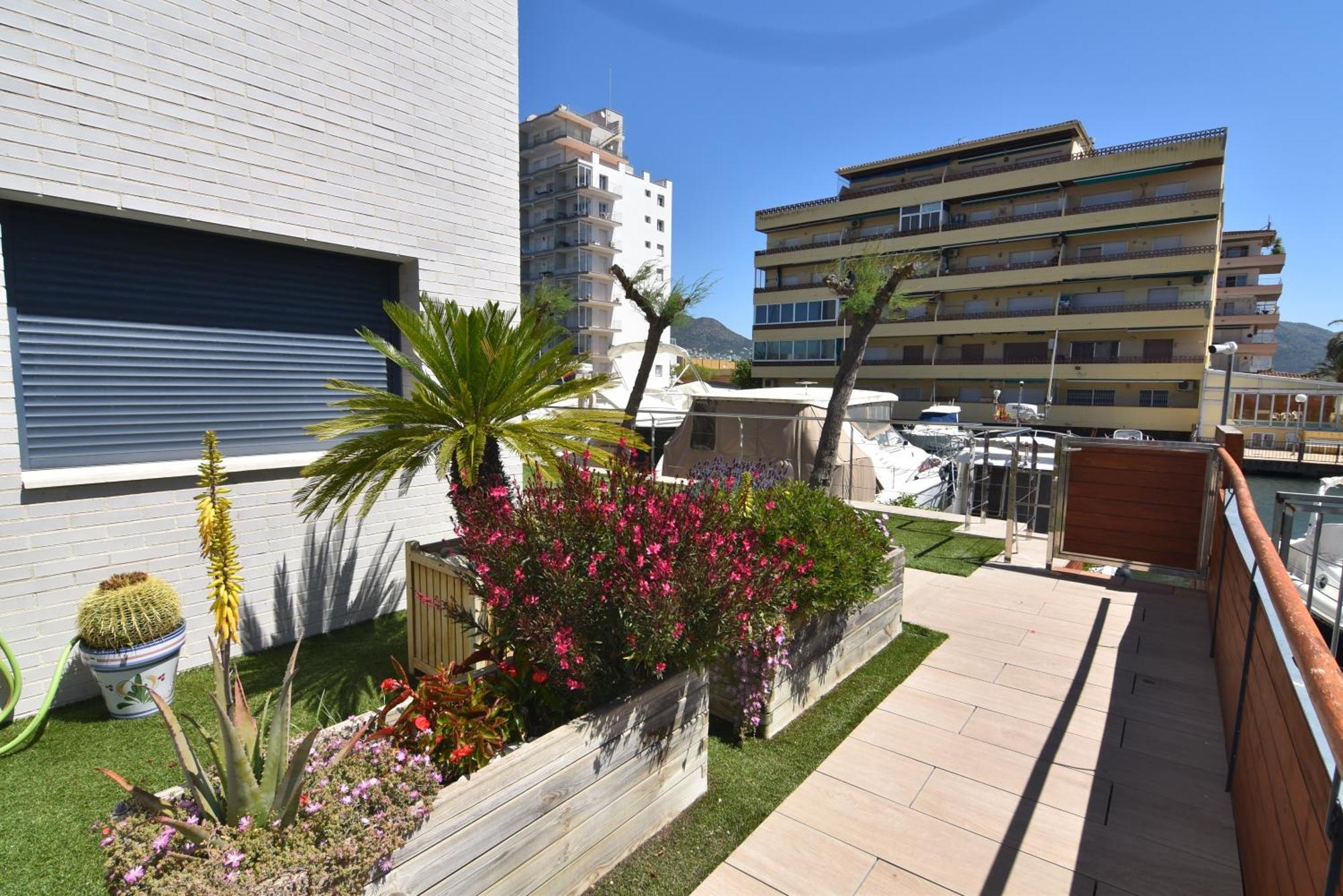 Rnet - Apartments Roses Port Trebol 외부 사진